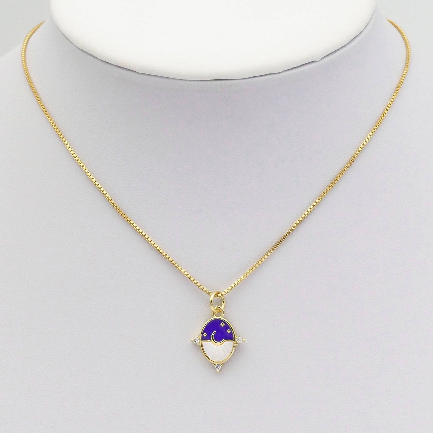 Gold Mop black white Cresent Moon Star Oval Charm, Sku#LX286