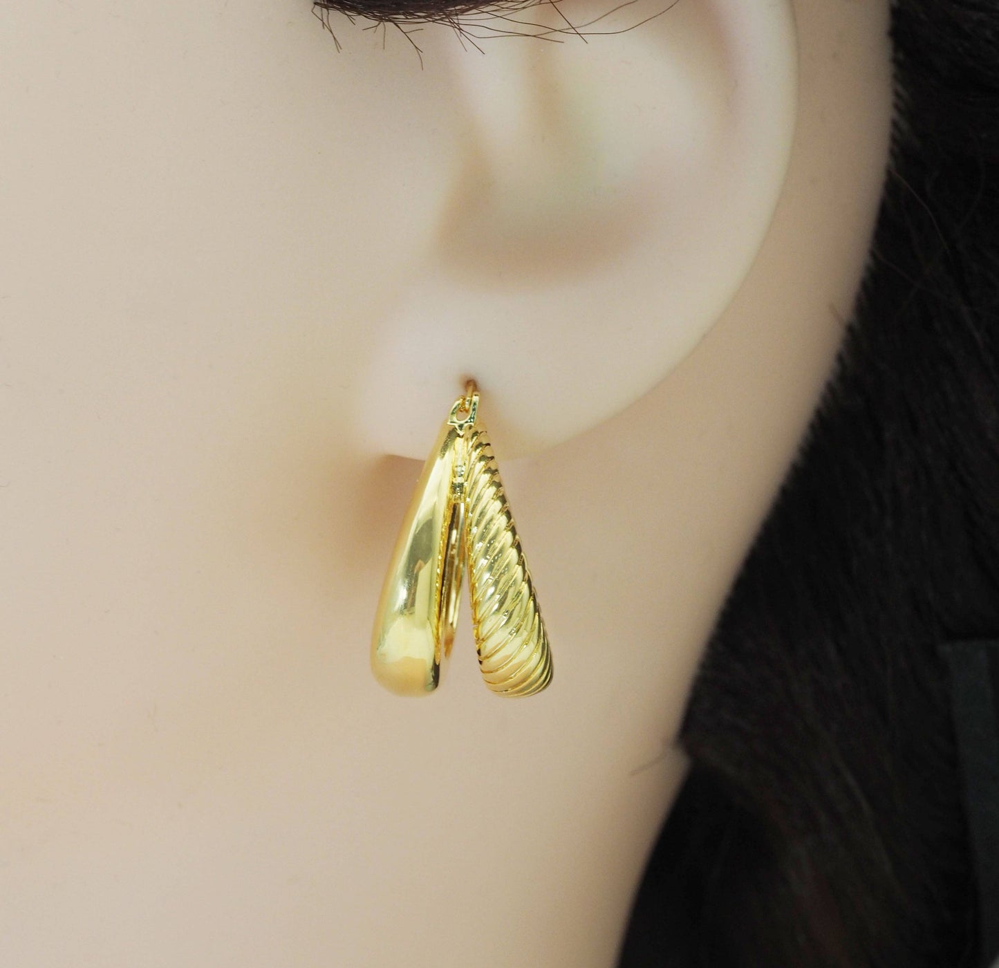 CZ Gold Oval Hoop Earrings, Sku#J382