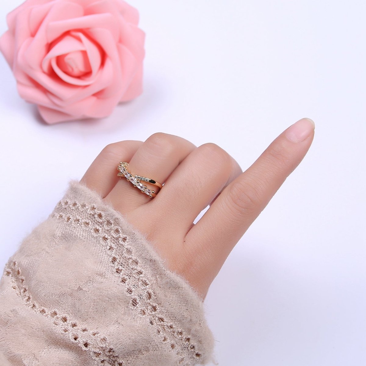 16K Gold Filled Stacking Double Band Unique Clear Crystal Zirconia CZ Adjustable Ring U-304