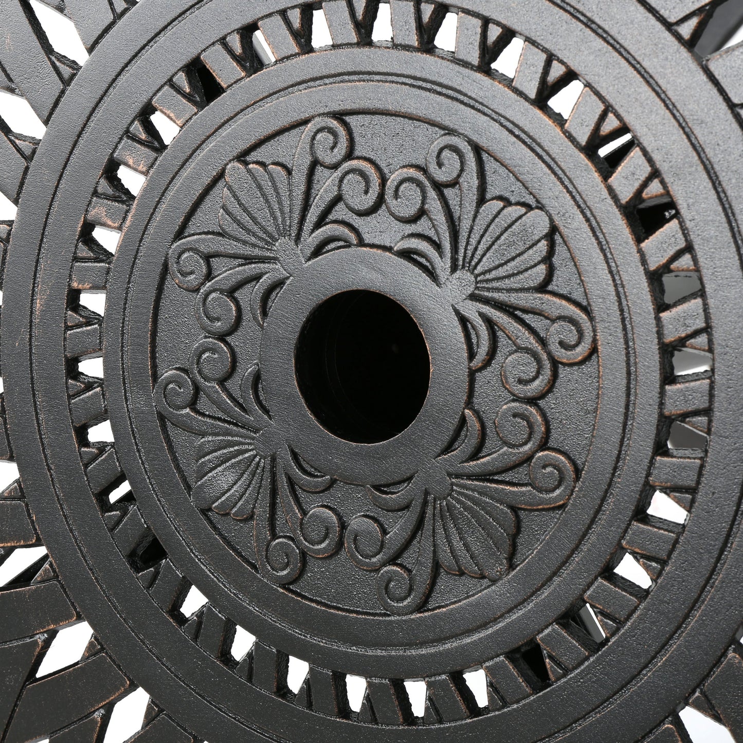 Cast Aluminium 35'' Round Bar Table