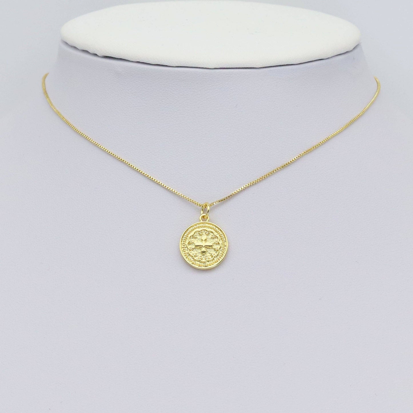 Embossment Cross Gold Medalla Charm, Sku#Z1476