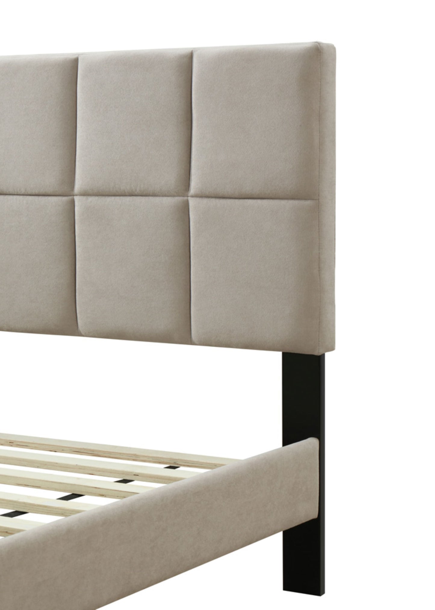 Full Sized Squares Bed in a Box with USB