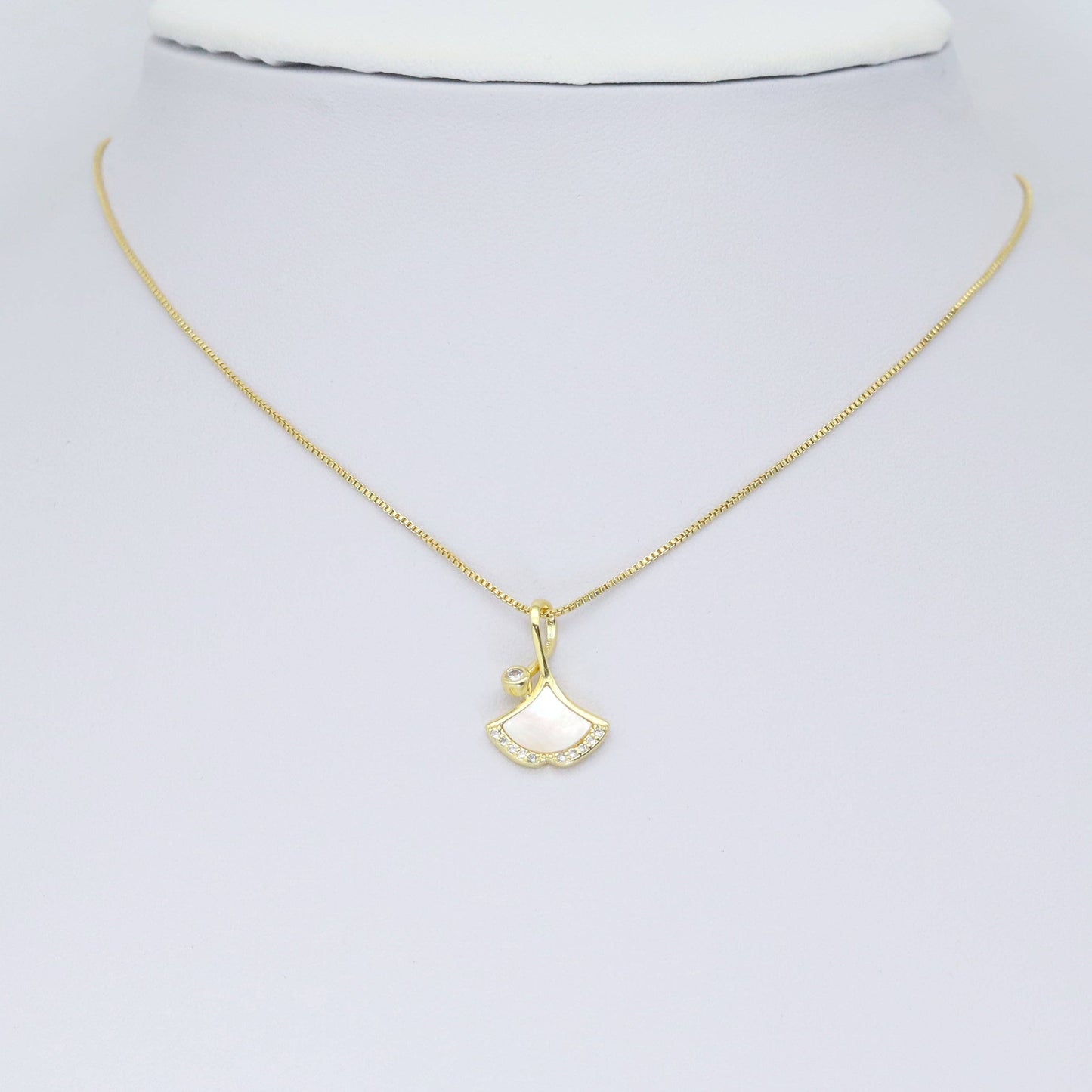 CZ Pave Ginkgo Leaf Shape Mop Charm Pendant, Sku#LK958