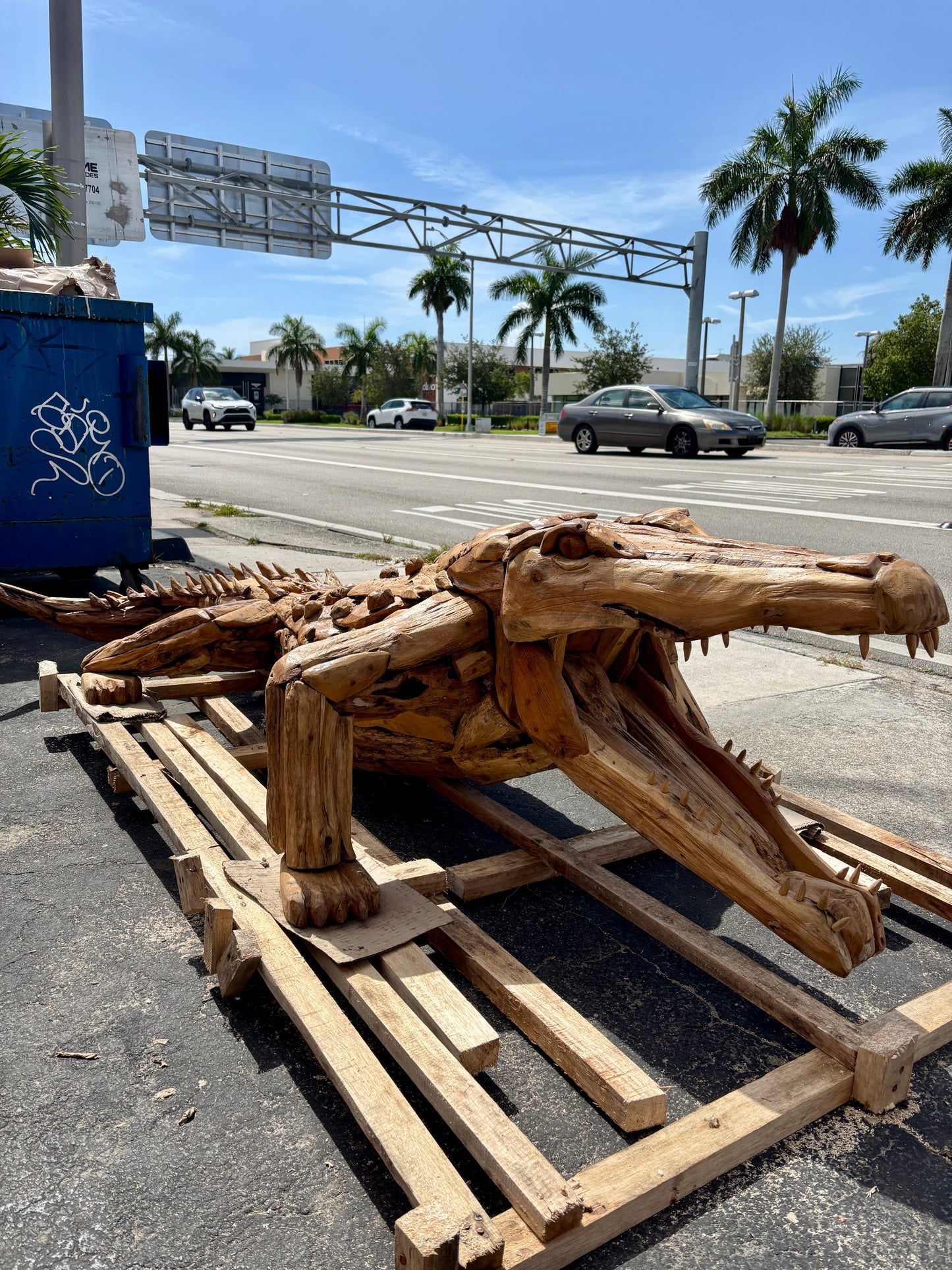 Alligator Statue 260x120x66 Cm – Teak Wood