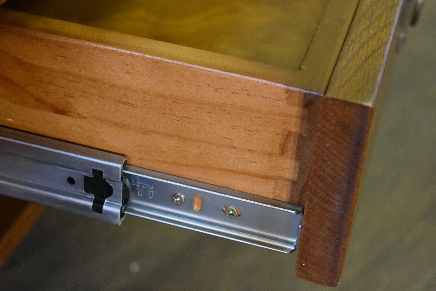 Mission Crofter Style 1 Drawer Coffee Table - Michael's Cherry