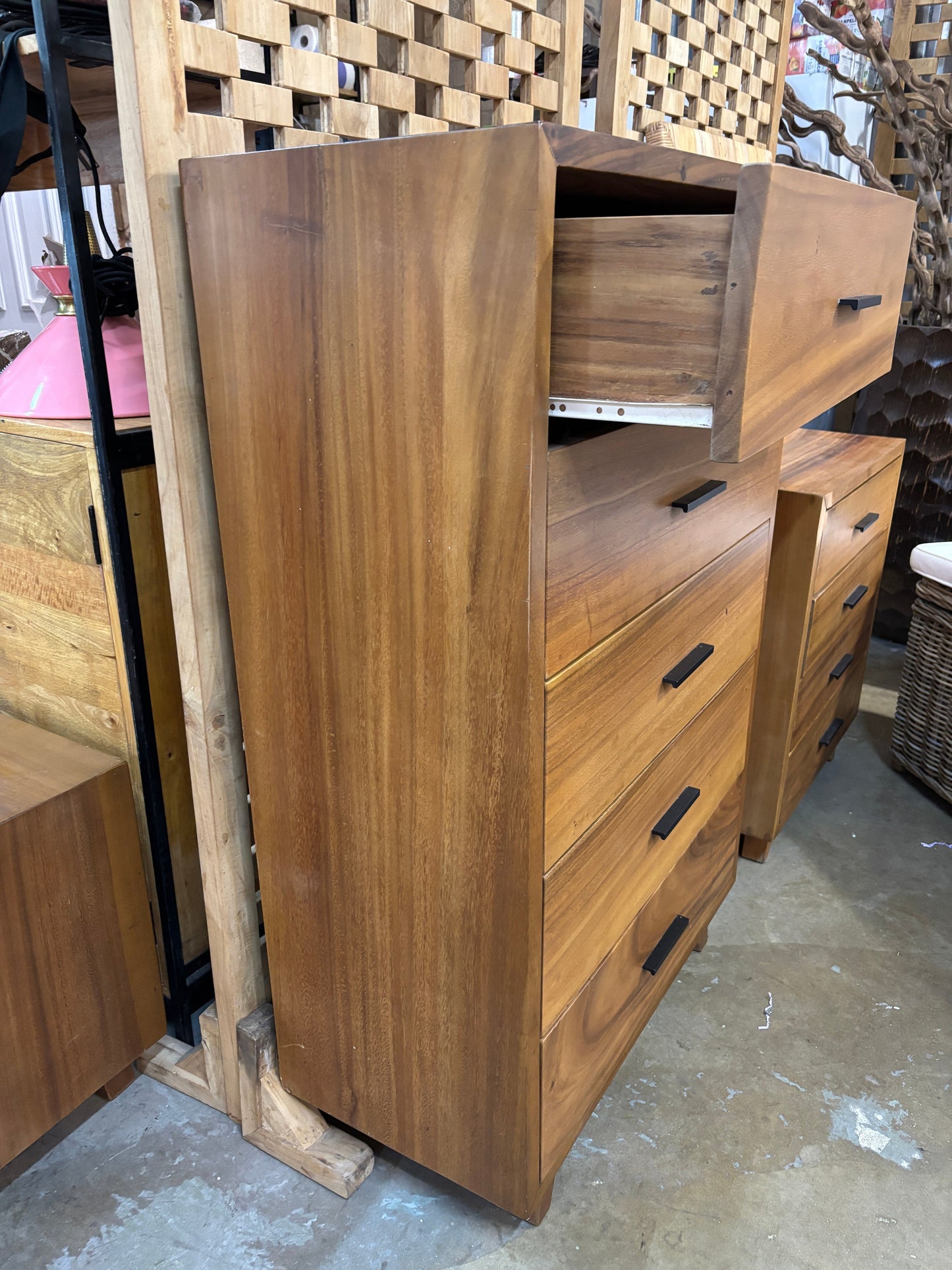 Suar 5-Drawer Dresser