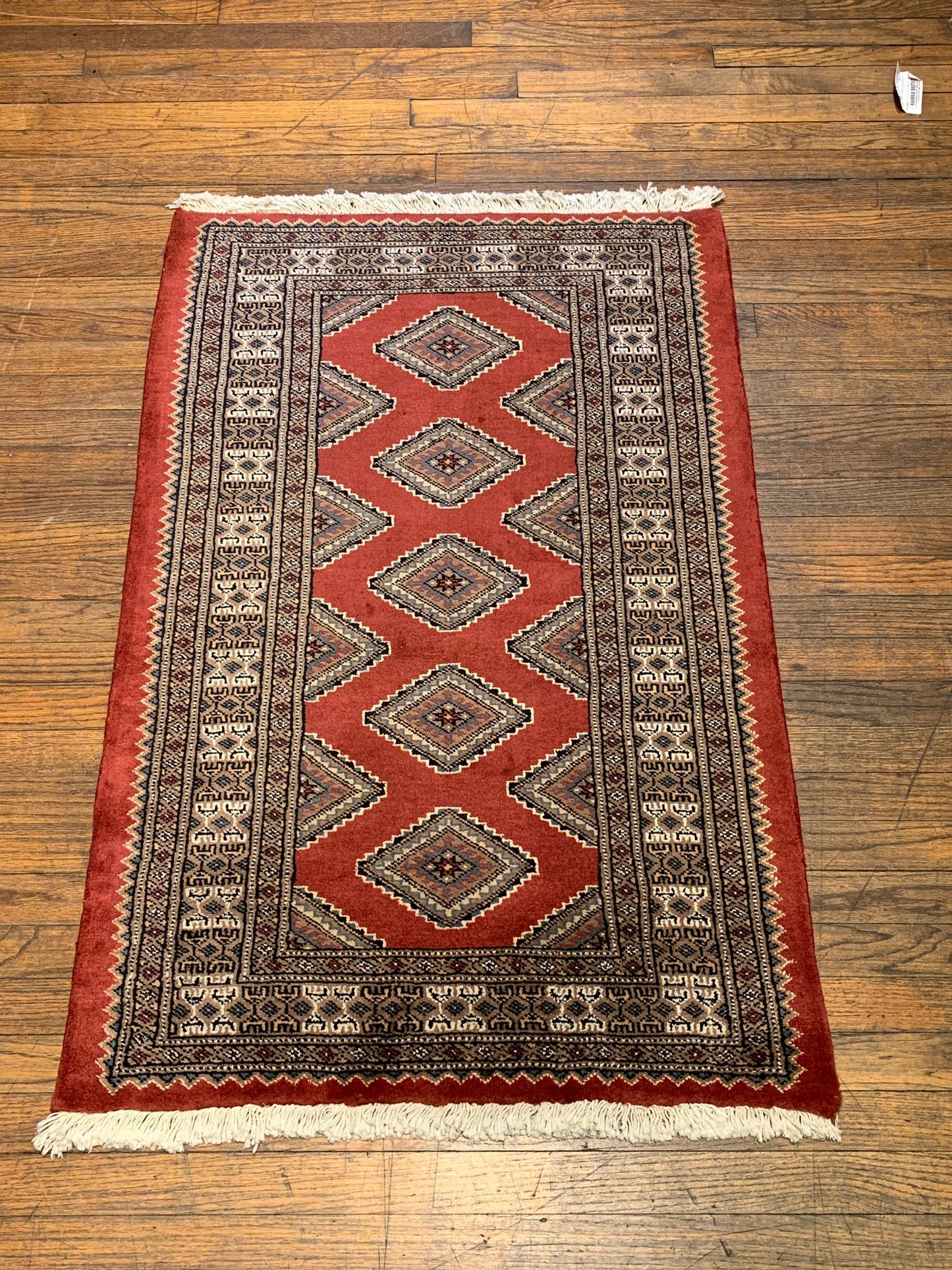 Hand-Knotted Pakistani Bokhara Rug – 100% Wool, 2' 7" x 4" (M)