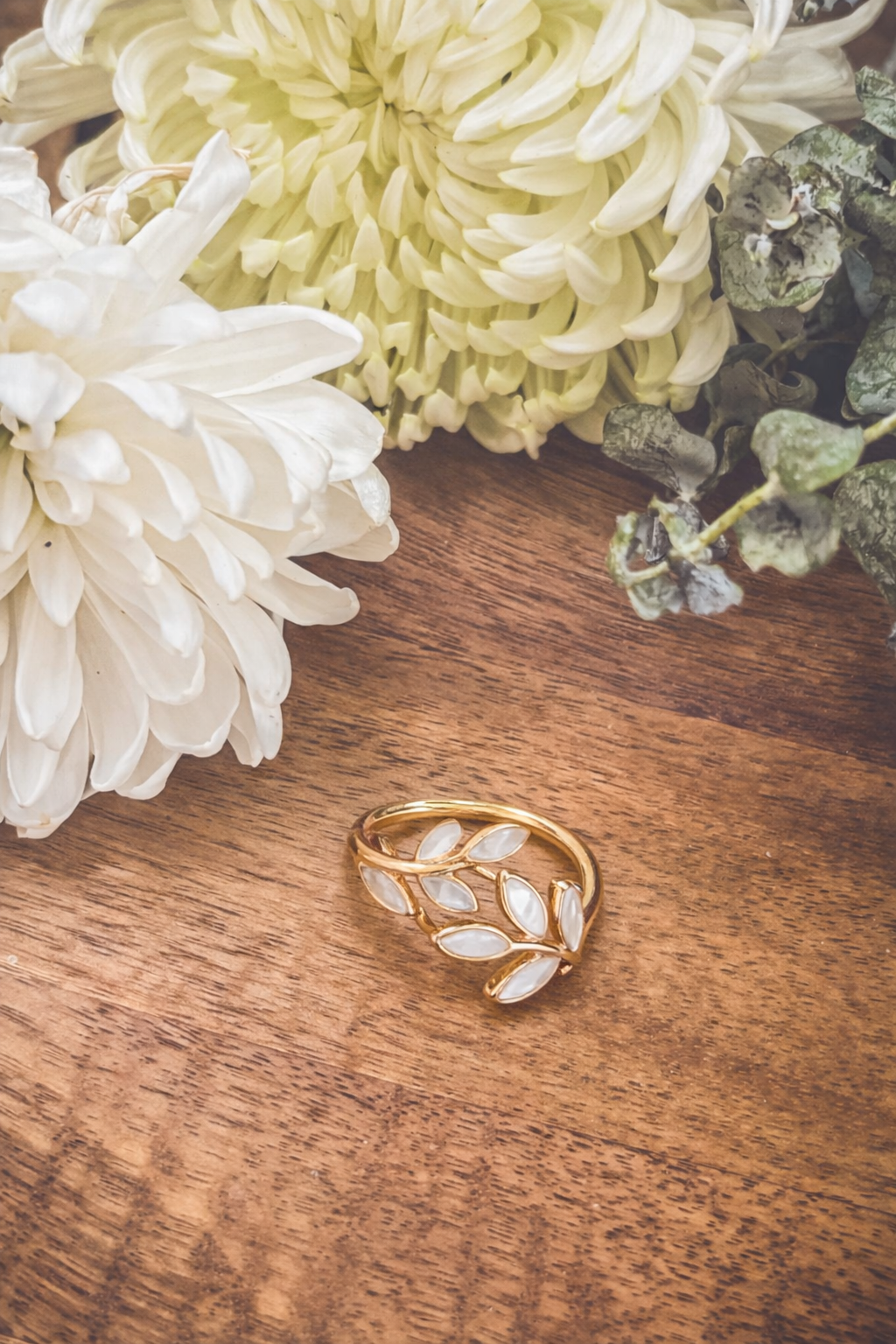 Adjustable Gold and White Ring