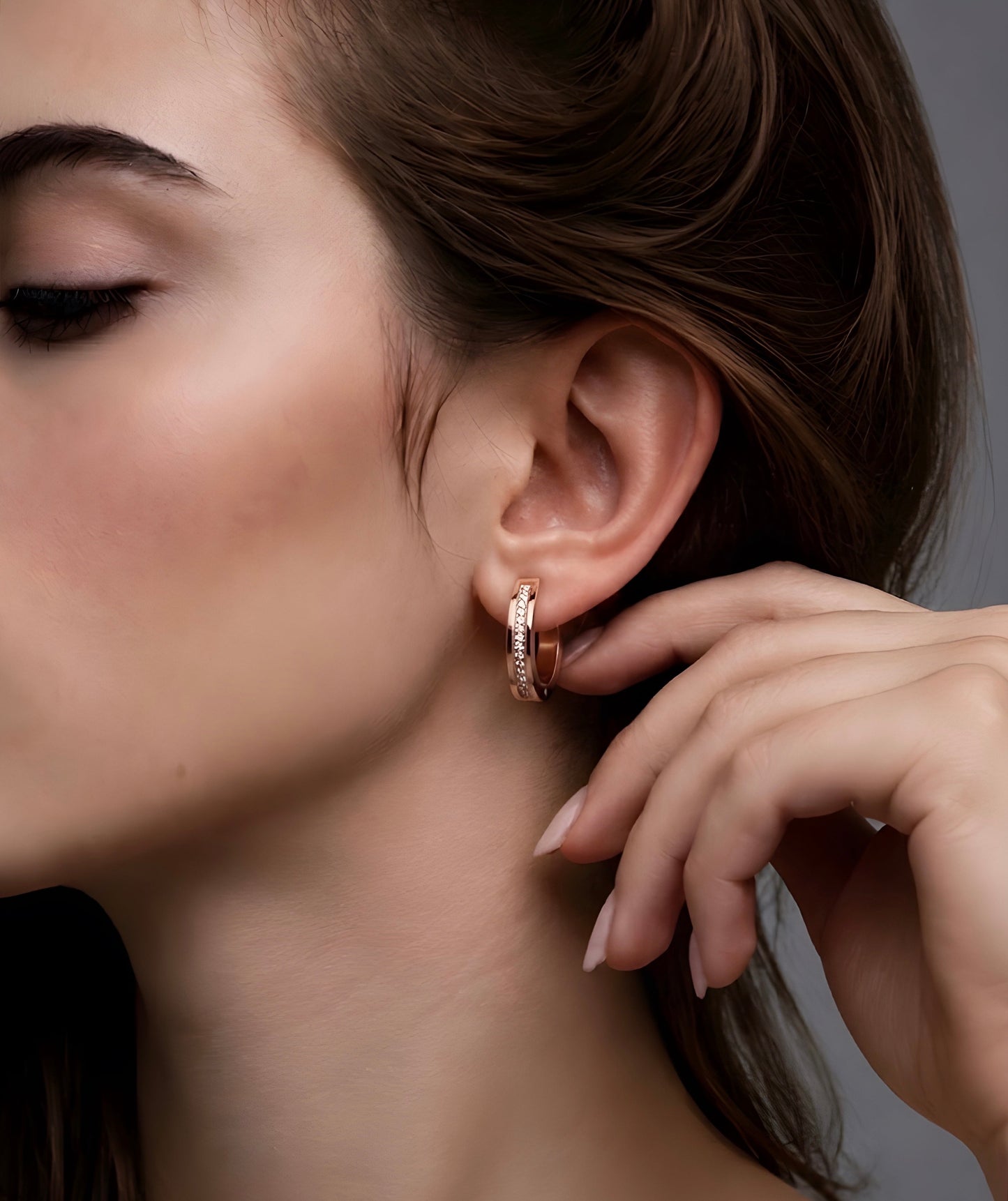 ER411RG B.Tiff Rose Gold Pavé 34-Stone Hoop Earrings