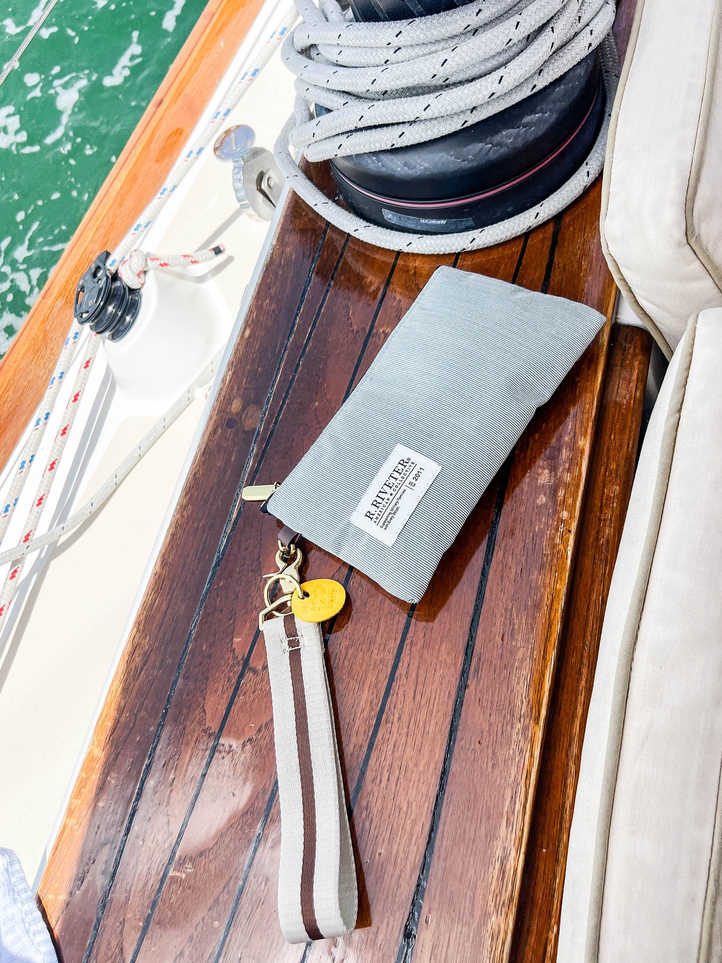 Large Zipper Pouch Wristlet | Women Marines Limited Edition