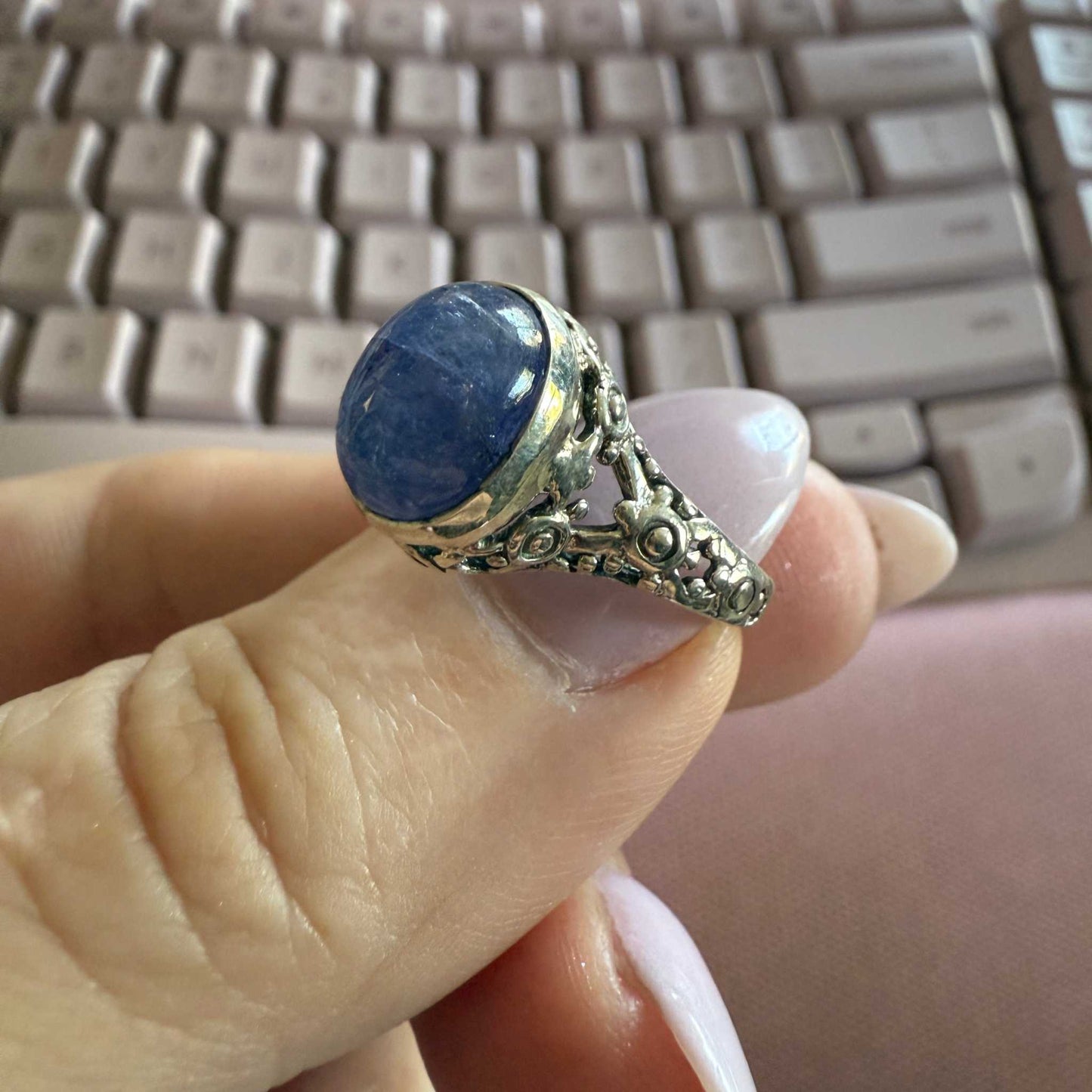 Tanzanite Cabochon Filigree Sterling Silver Ring – Size 7 – Intuition, Wisdom & Higher Guidance