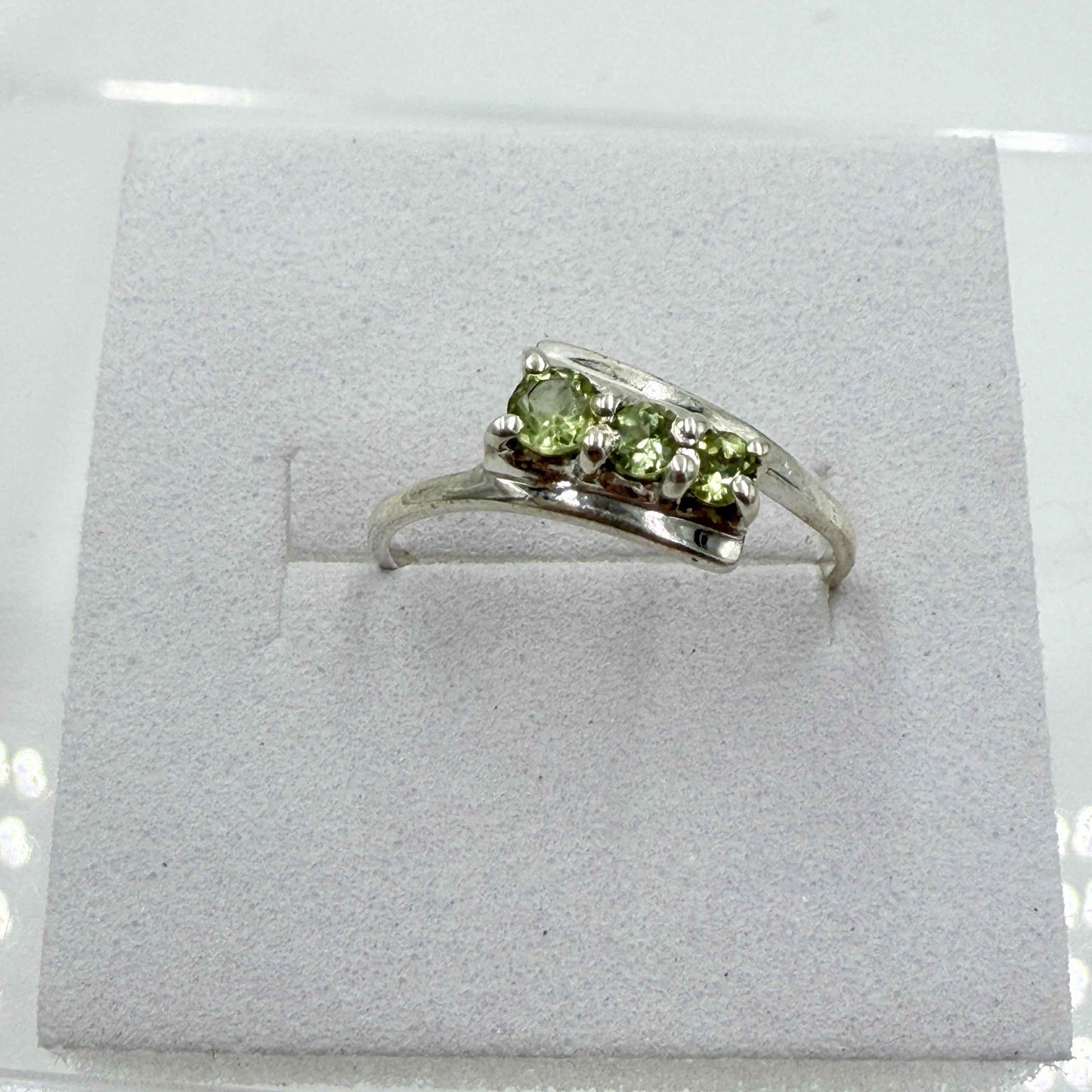 Sterling Silver Triple Circle Peridot Ring - Size 5 -Positivity, Growth & Renewal