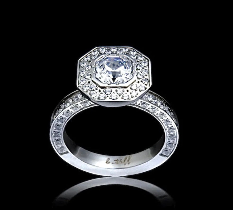 RG128W B.Tiff Aŭreolo II 1 ct Cushion Cut Halo Engagement Ring
