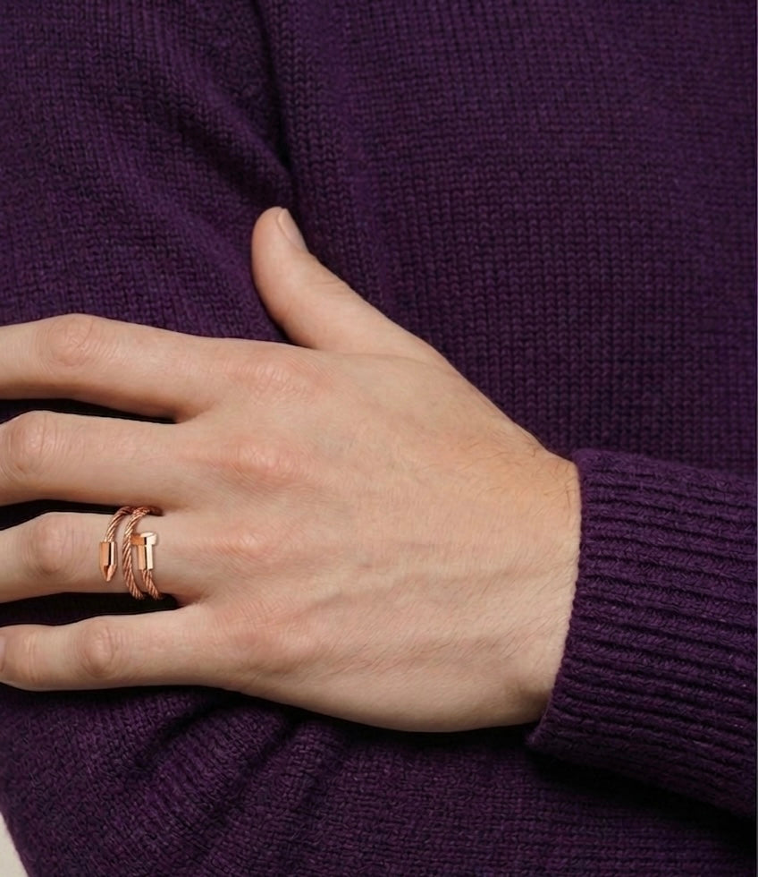 RG116RG B.Tiff Rose Gold Pointe Cable Adjustable Ring