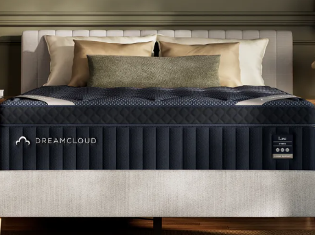 DreamCloud Luxe Hybrid Mattress – 7-Layer Cooling & Tri-Zone Support