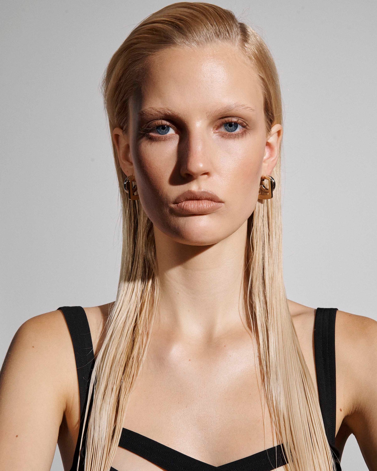 Tina Mini Earrings