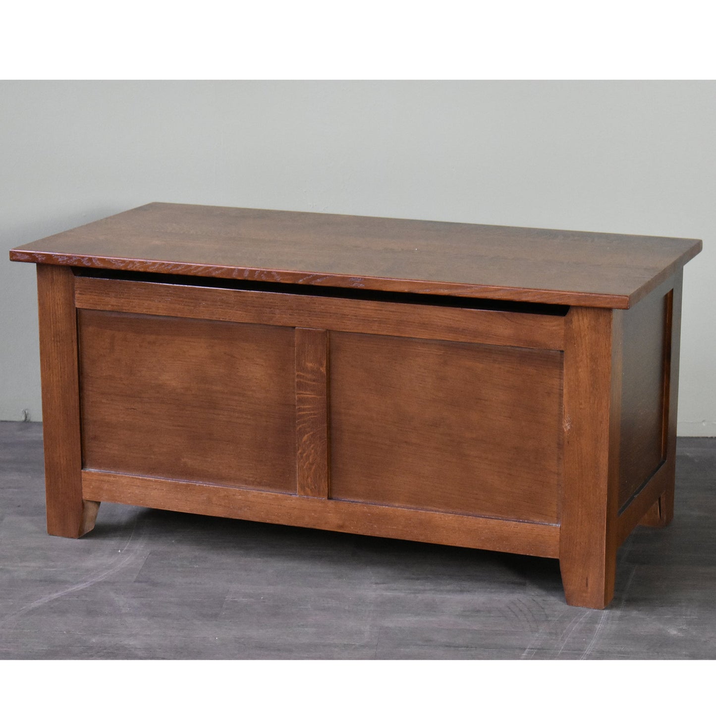 Mission Solid Oak Trunk - Walnut (AW)