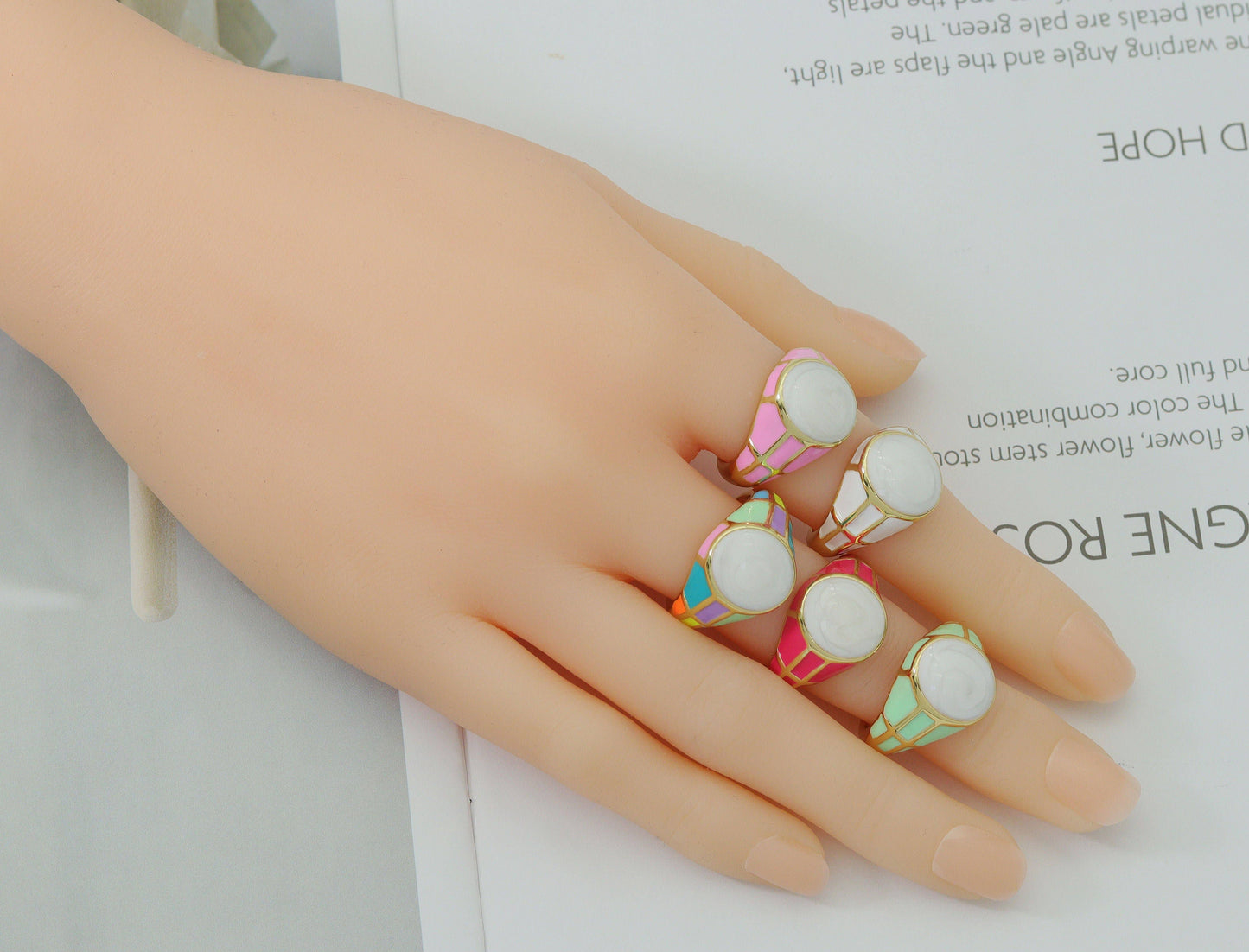 Gold Enamel Round Adjustable Ring, Sku#X327