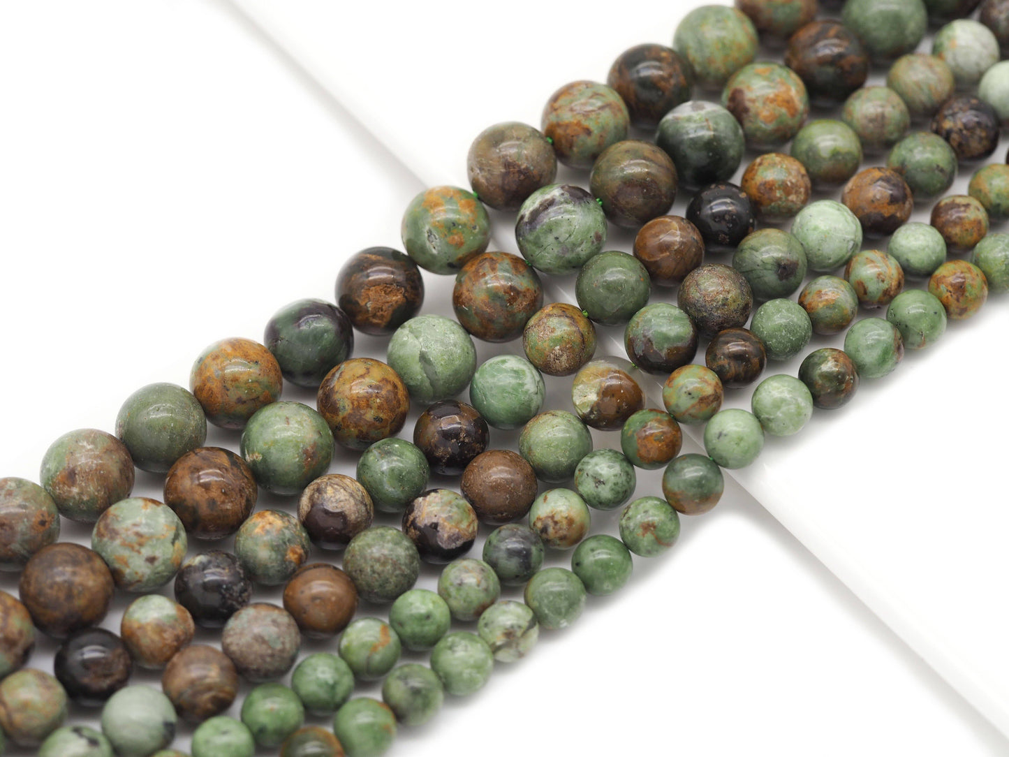 Natural Chinese Chrysoprase Round Smooth Beads, Sku#U1320