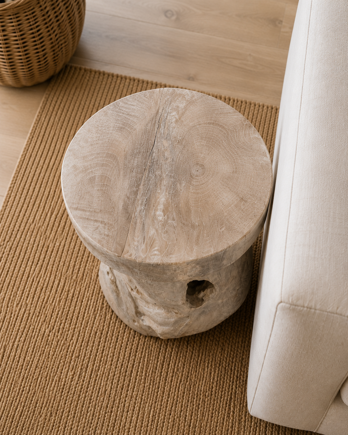 Organic Bleach Teak Round Stool
