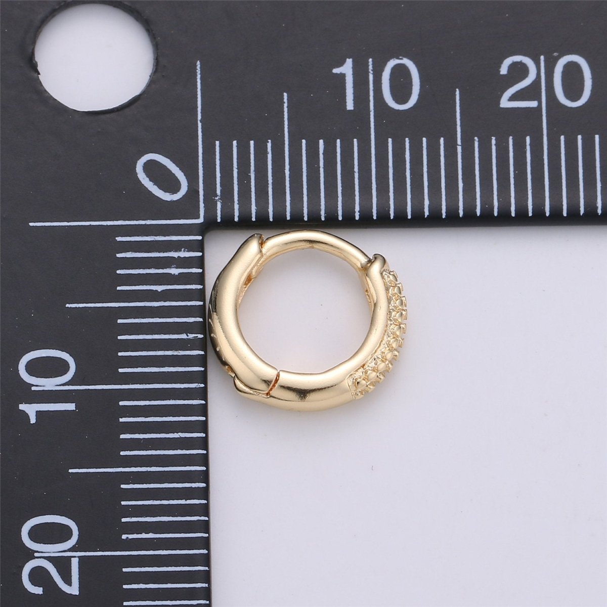 14K Gold Filled 11.5mm, 10mm Textured Minimalist Cartilage Huggie in Gold & Silver | K253 V488
