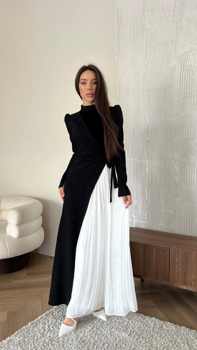 Elegant High Neck Long Sleeve Black & White Spliced Pleated Dress Abaya with Puffed Shoulders(MA195)