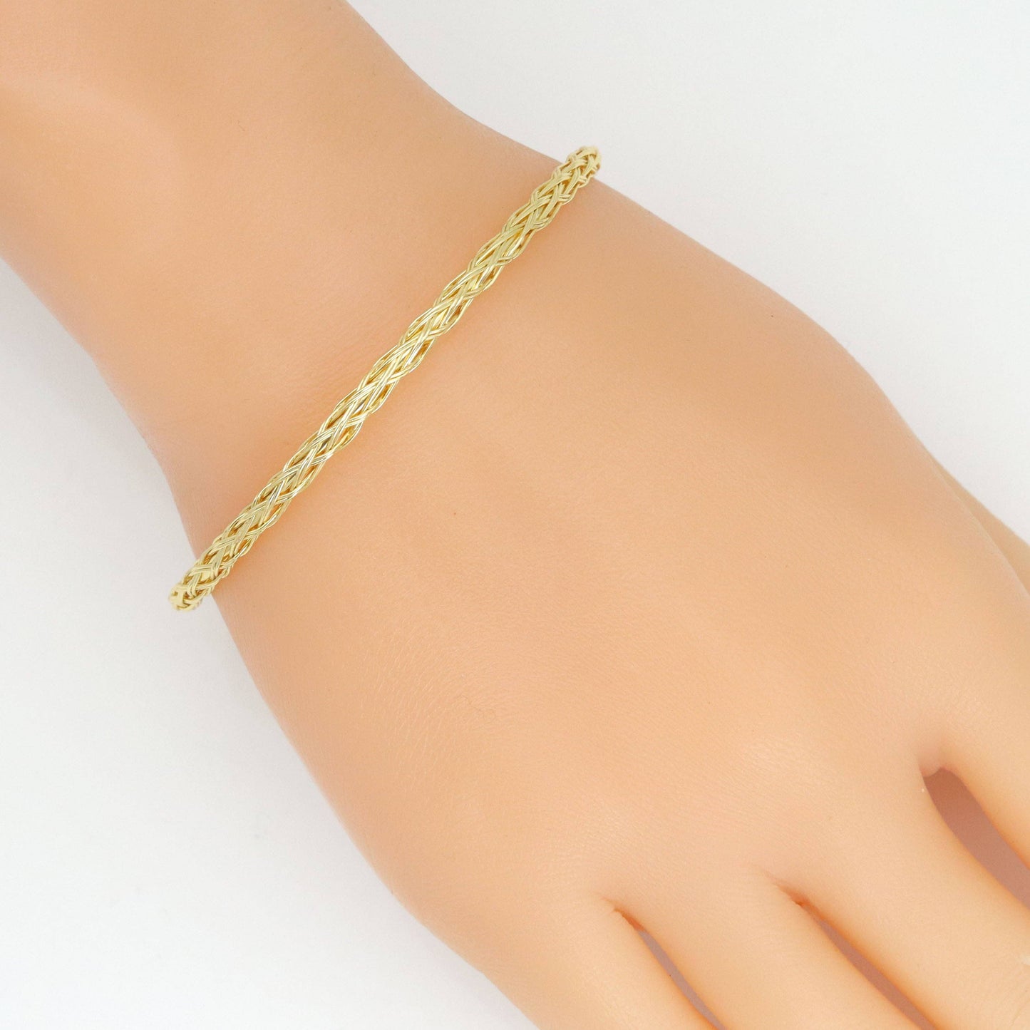 Gold Twisted line patten Bracelet, Sku#A444