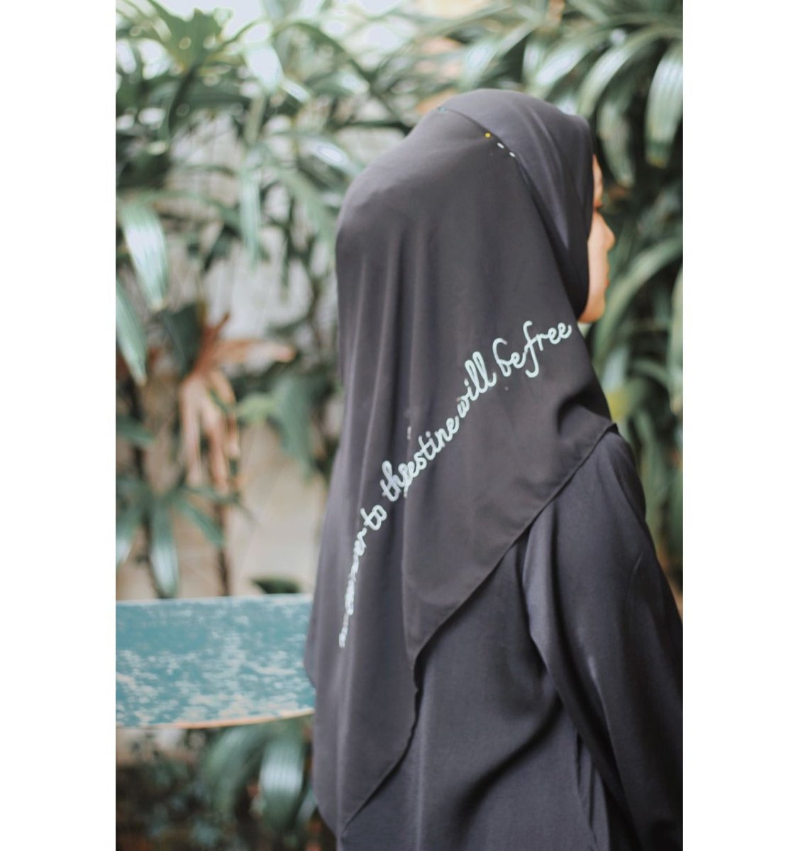 Free Palestine Chiffon Hijab – Cultural Statement Scarf with Arabic Letter Design (MH107)