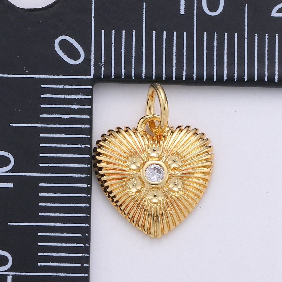 Gold Heart Charm 24k Gold Filled Micro Pave Spike Heart Amor Amore Pendant for Necklace Earring Jewelry Making D-256