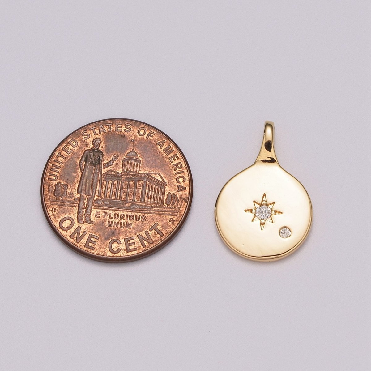 Gold North star charms, 19x23mm Gold Pendant, North charm, coin charms, Sky charms, Gold charms, medallion charms, disc charm M-782