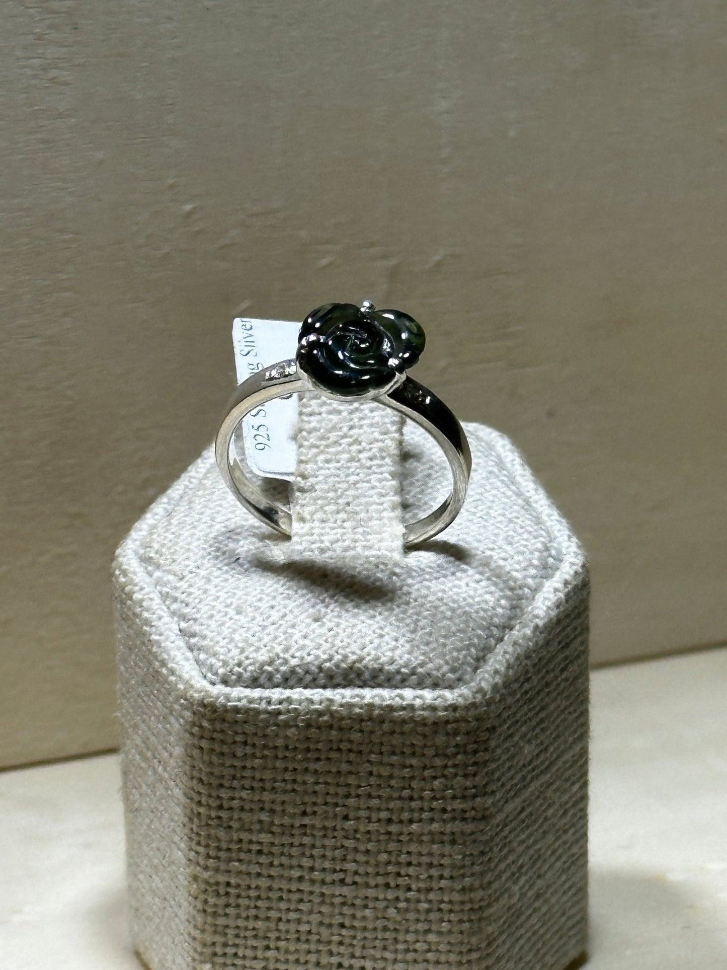 Green Tourmaline Flower Ring (03.0048)