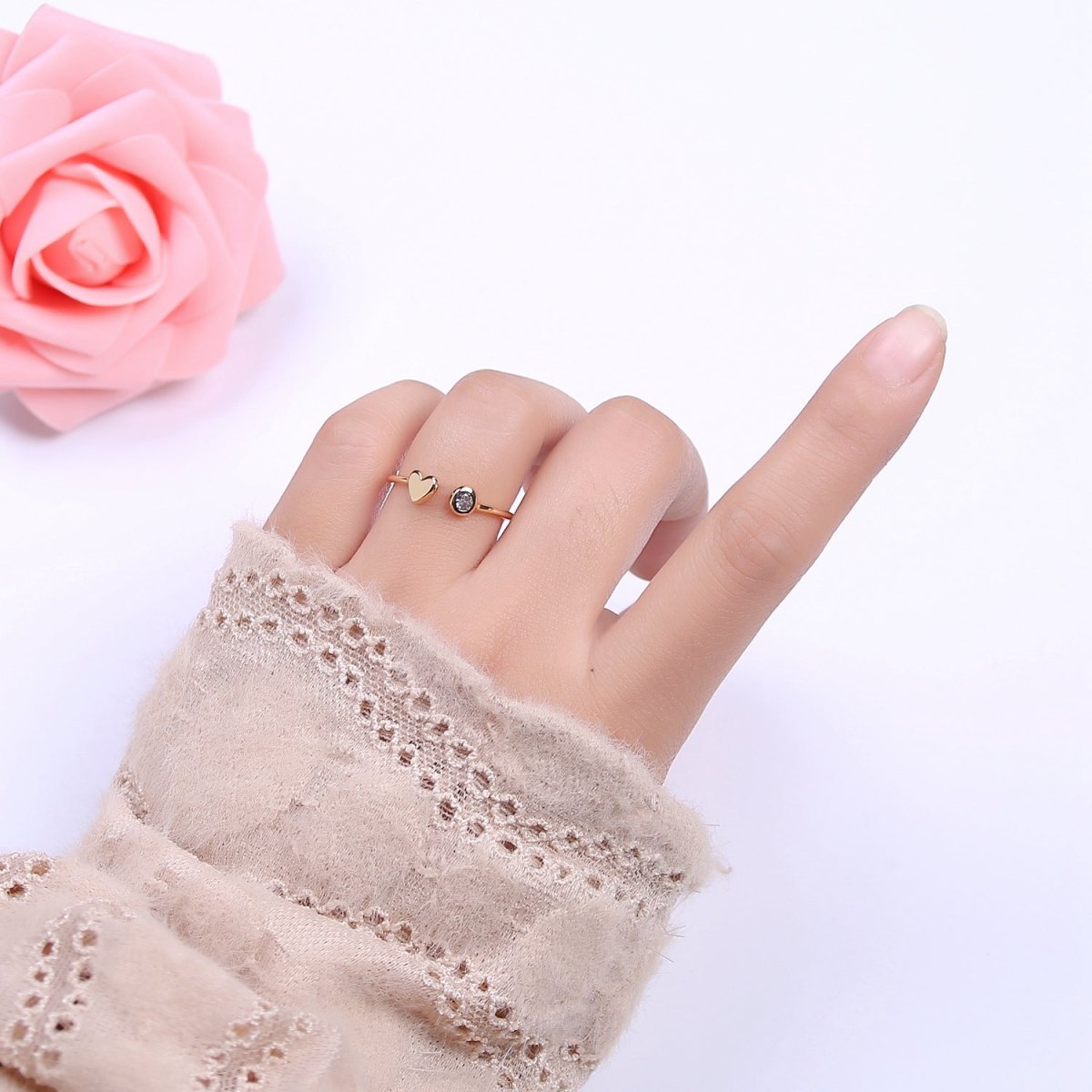 Minimalist Crystal Zirconia CZ, 16K Gold Filled Geometric Heart Open Adjustable Ring U-346