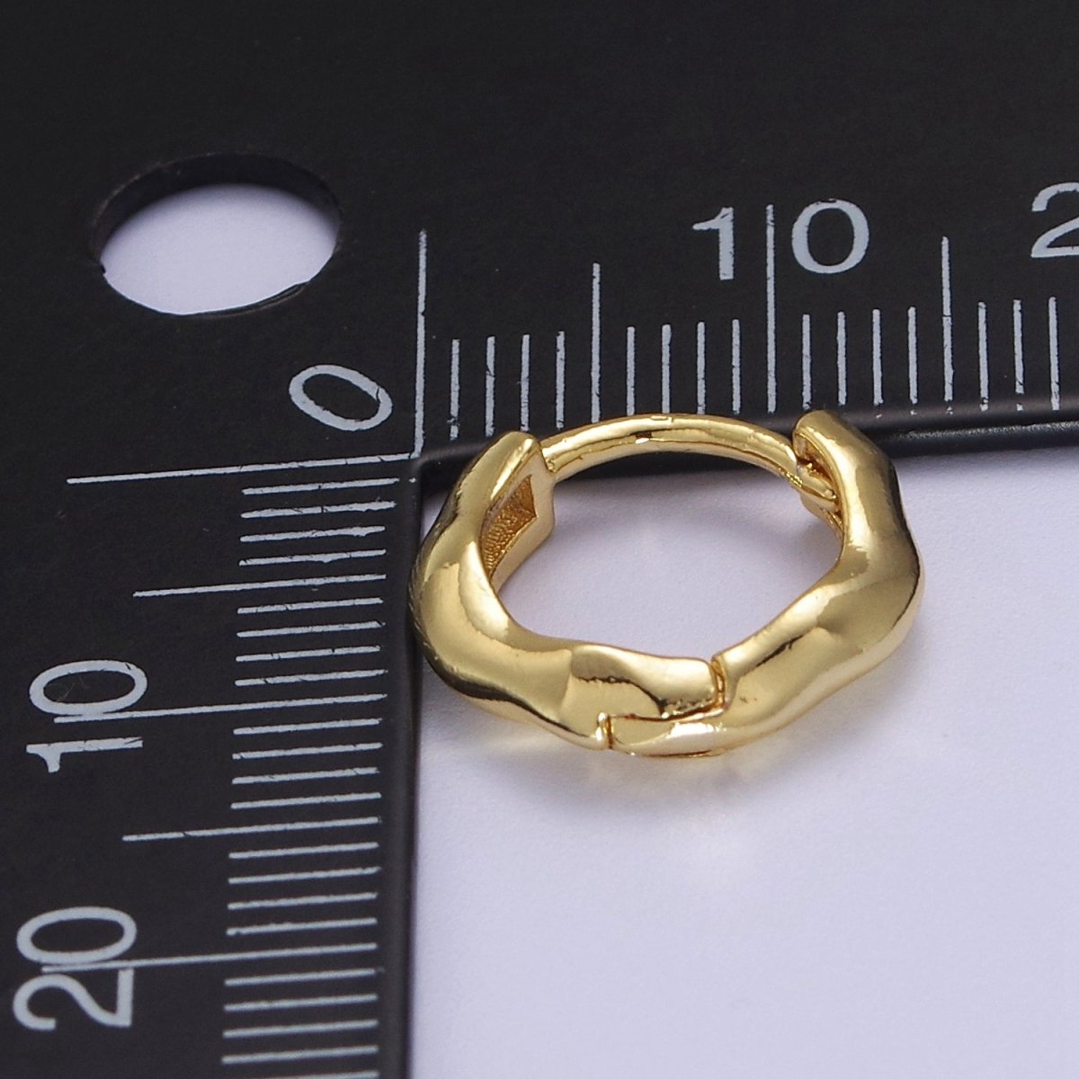 Minimalist Hammered Texture Gold Huggie Earring 11mm, 14mm Dainty gold Hoop V-095 V-096