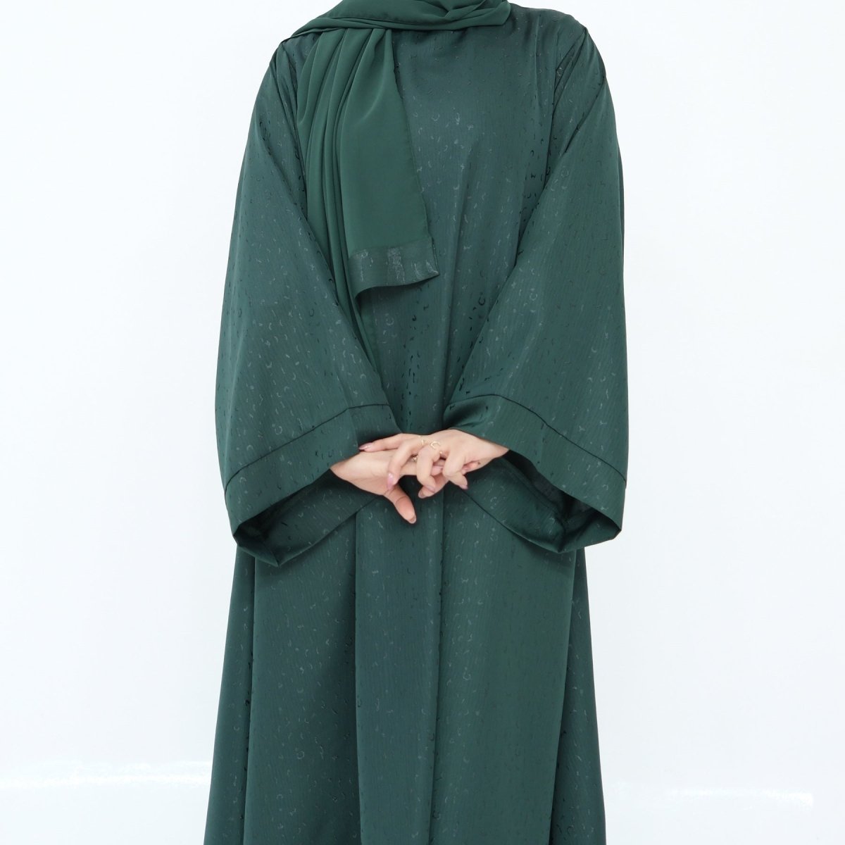 Modest Elegant Solid Color Abaya Robe with Wide Sleeves & Detachable Belt(MA279)