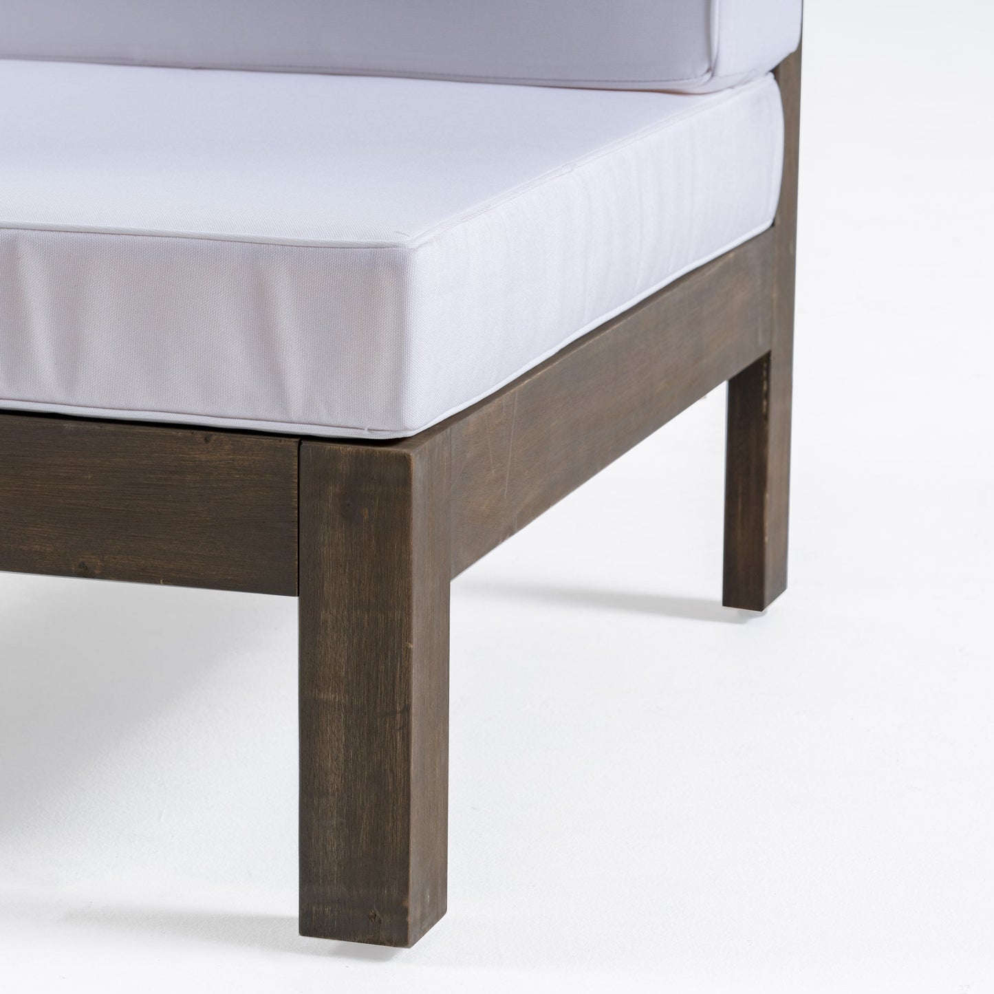 Oana Corner Chair