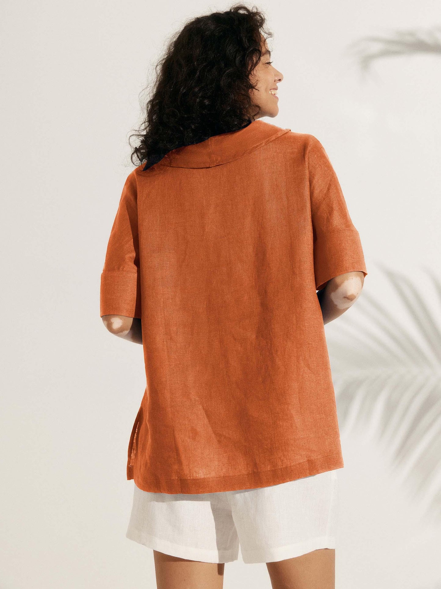 Linen V-Neck Short-Sleeve Shirt SIERRA