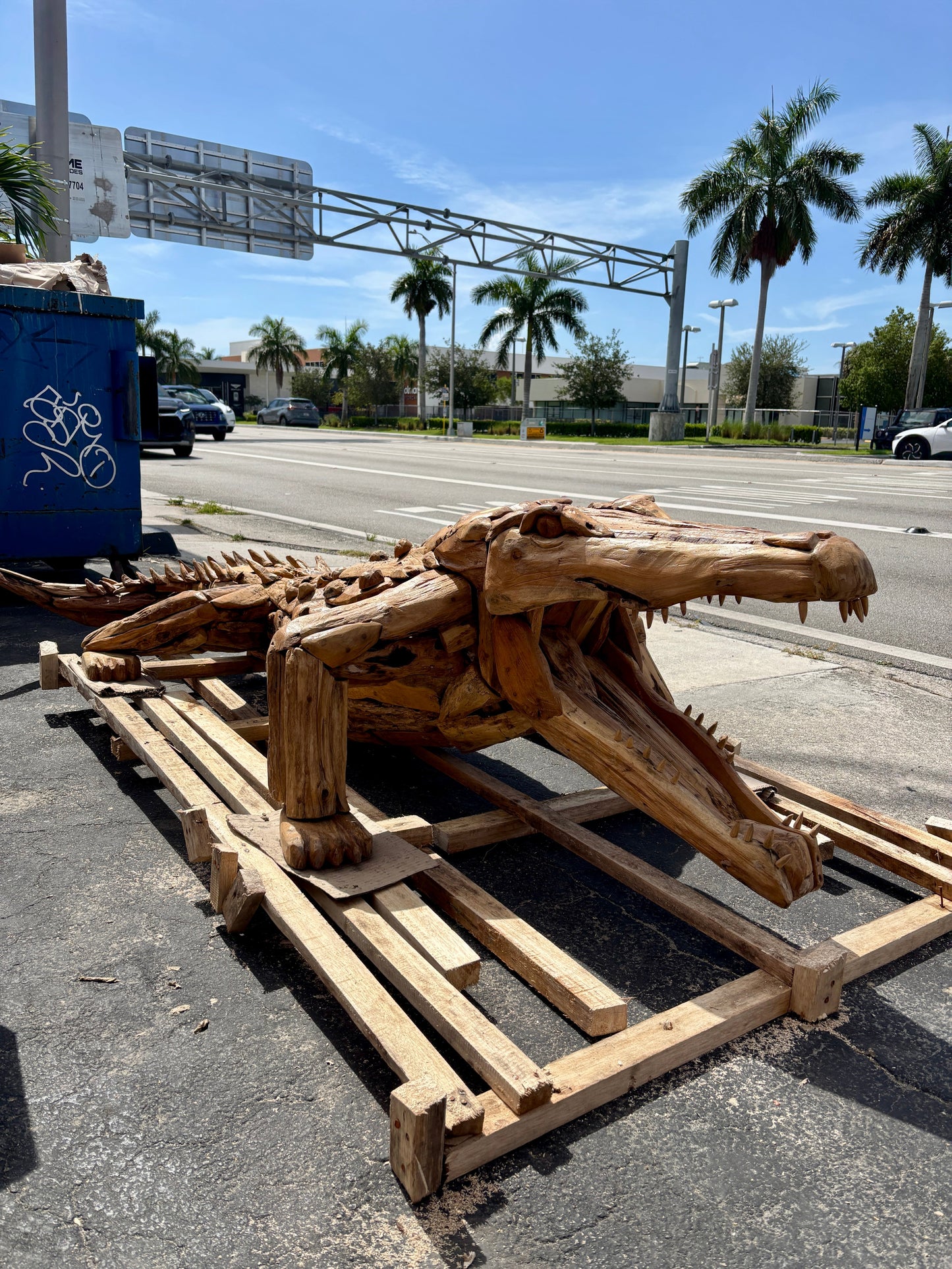 Alligator Statue 260x120x66 Cm – Teak Wood