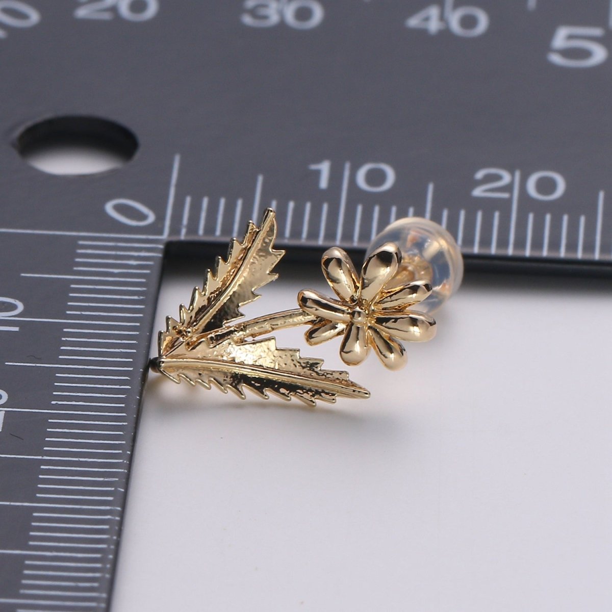 1 Pair Flower Gold Filled Studs  L-016