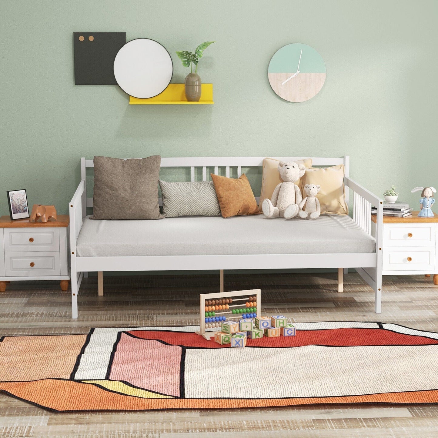 Classic Wooden Full Size Daybed Frame with Guardrails