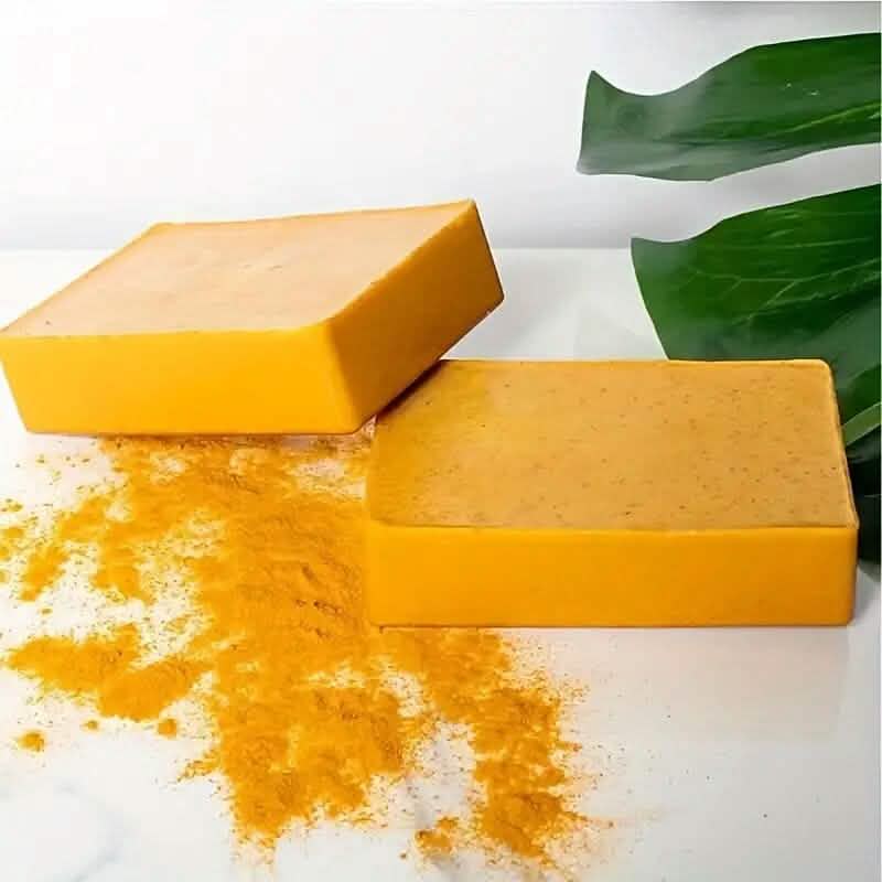 Pain de savon rajeunissant au curcuma et à l'acide kojique de 100 g