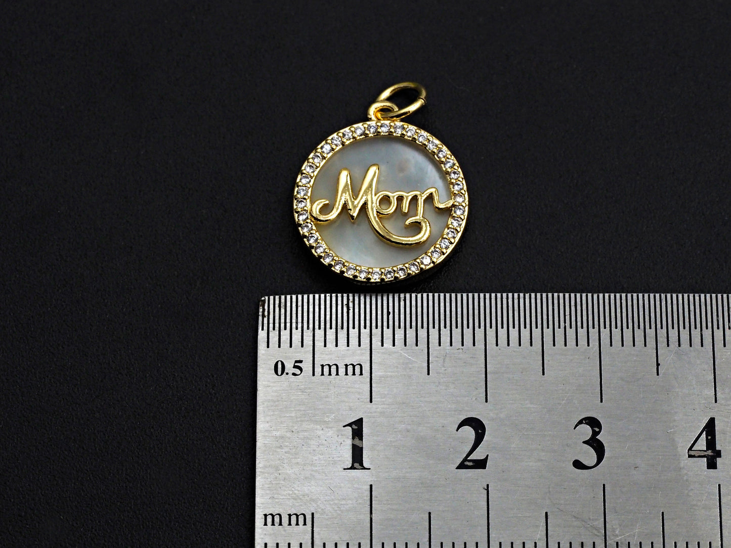 Mother-of-pearl Inlay MOM Letter Round Pendant/Charm, Mom Letter Shape Pendant,16mm, Mother's day gift, Sku#Z791