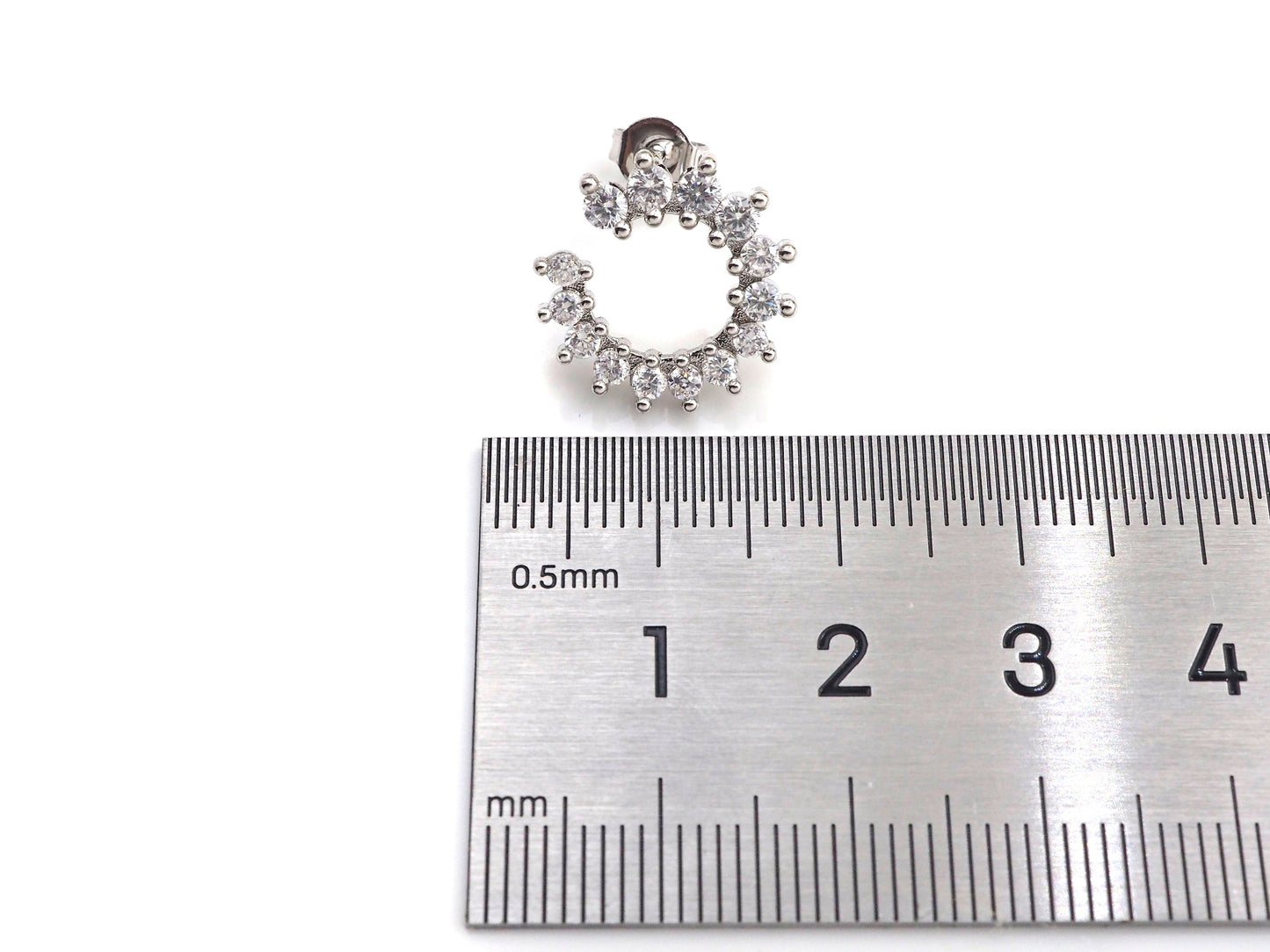 CZ C Shape Stud Earring, Sku#J222