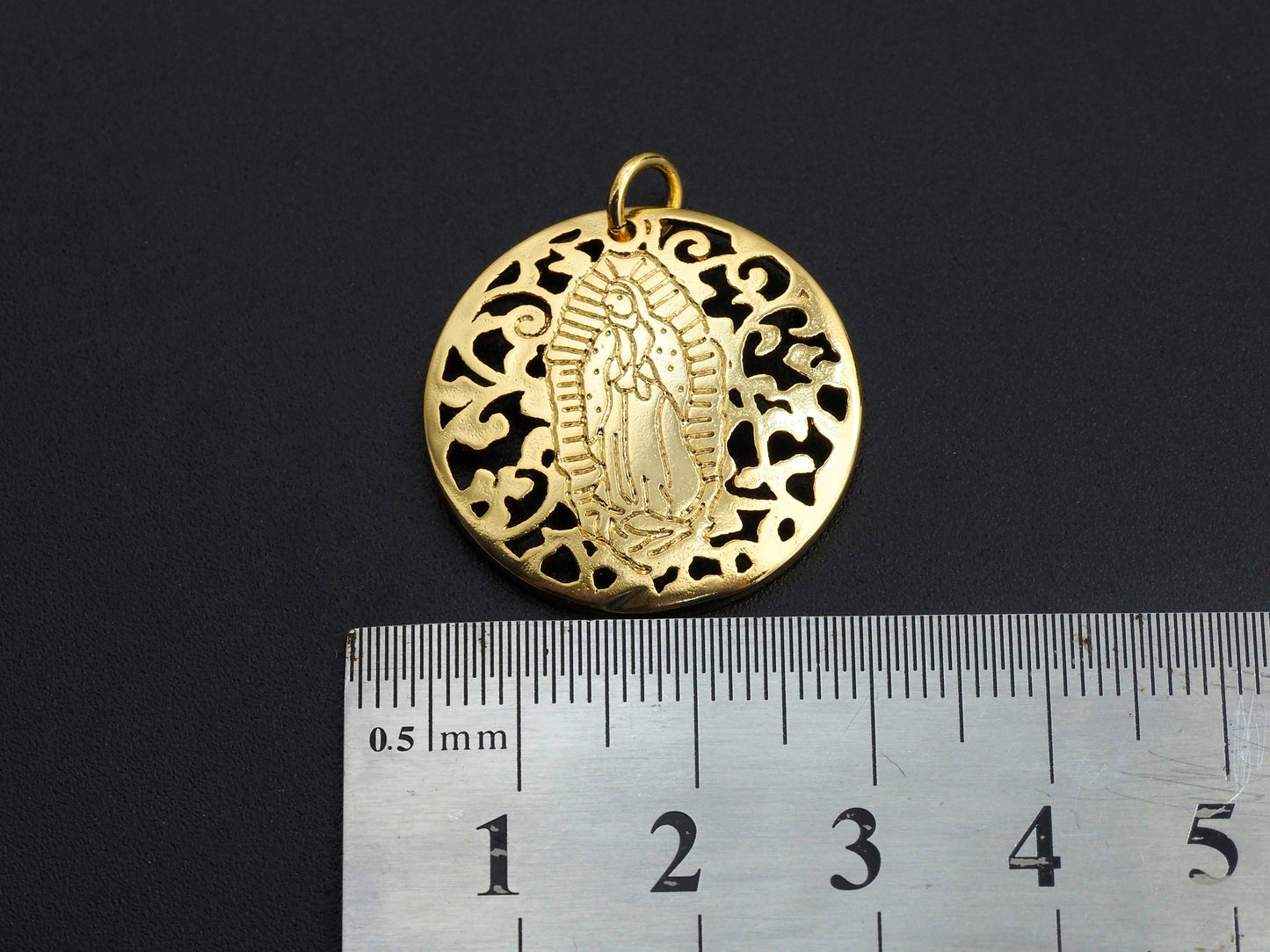 Mary Pendant/Charm, Filigree Mary Disc Pendant, Cubic Zirconia Pendant, Gold Tone, 25mm, Sku#FH23