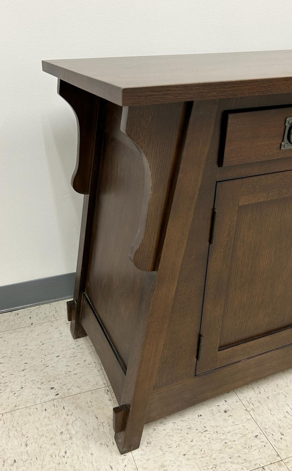 Mission Oak Crofter Console Cabinet - 55"