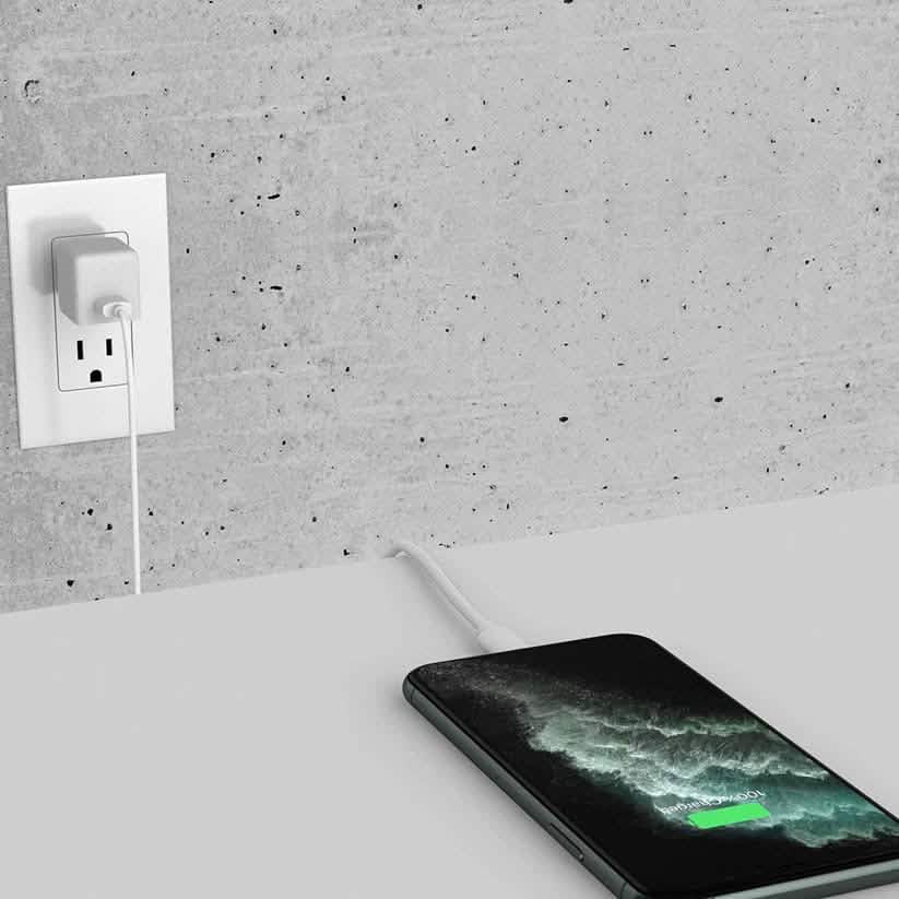 10フィート ライトニング to USB 同期充電対応ケーブル Apple製スマホ用