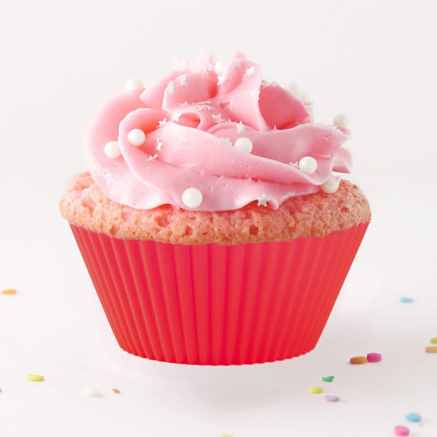 12-Piece: Chef's Star Silicone Baking Cups, Muffin Liners