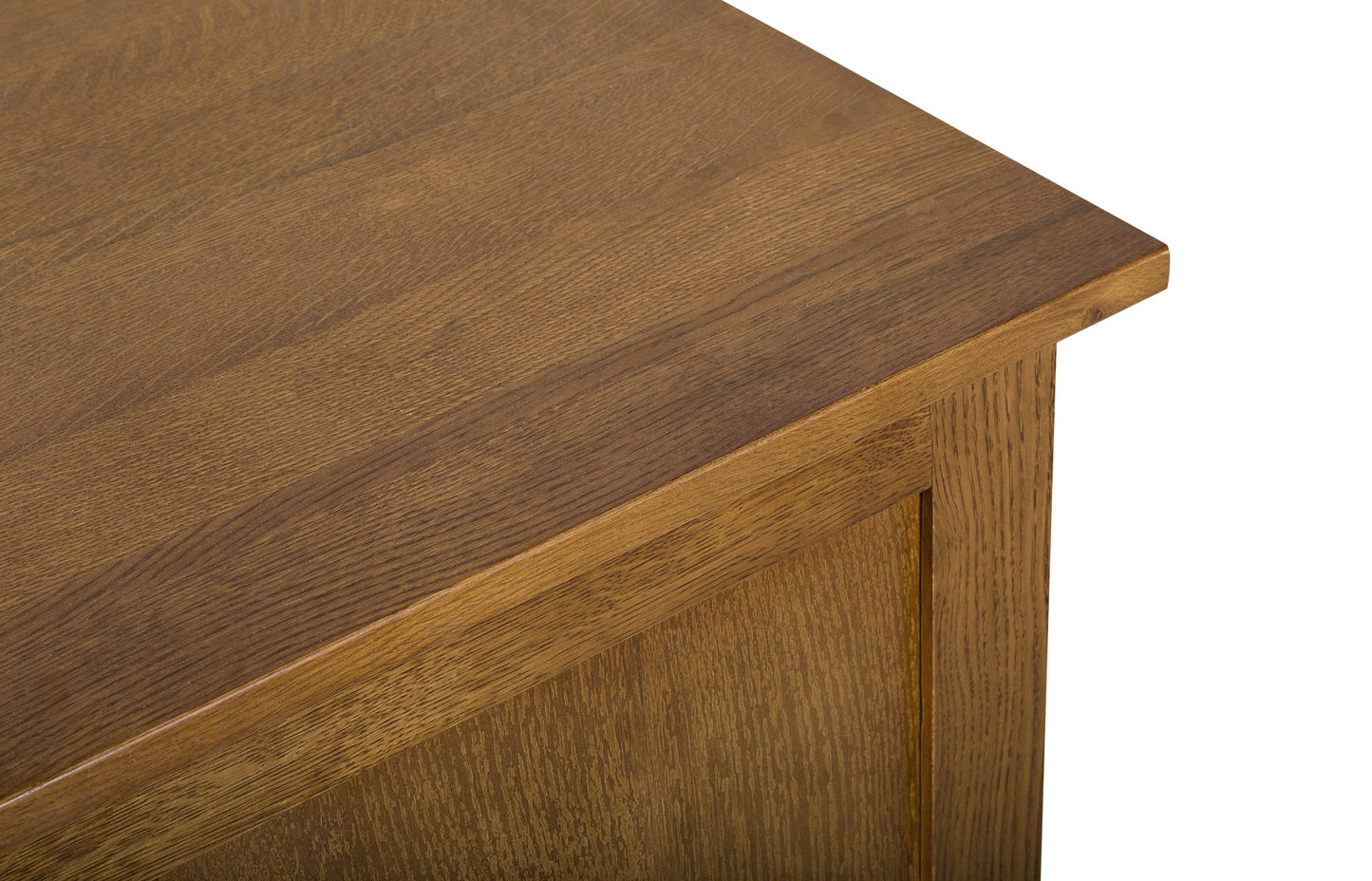 Mission Solid Oak Trunk - Michael's Cherry (MC-A)