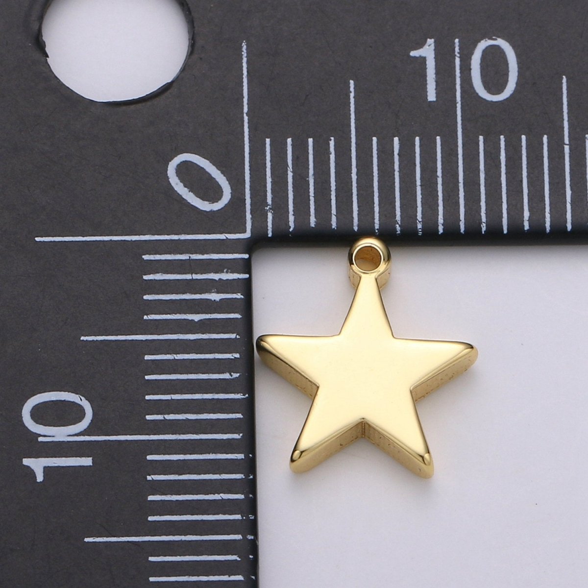 12x12mm 24k Gold Filled Star Charms, Gold Star Pendant, Celestial Jewelry Minimalist Jewelry Making supply, D-683