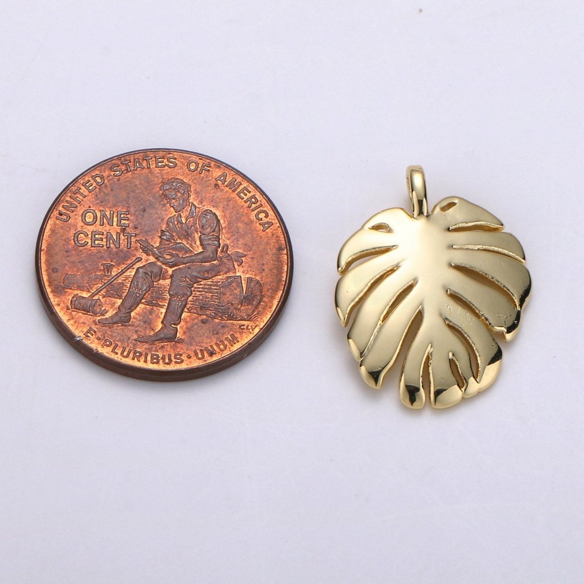 14k Gold Filled Monstera Charm Tropical Foliage Pendant Monstera Pendant Palm Leaf Pendant for Necklace Bracelet Component Supply D-682