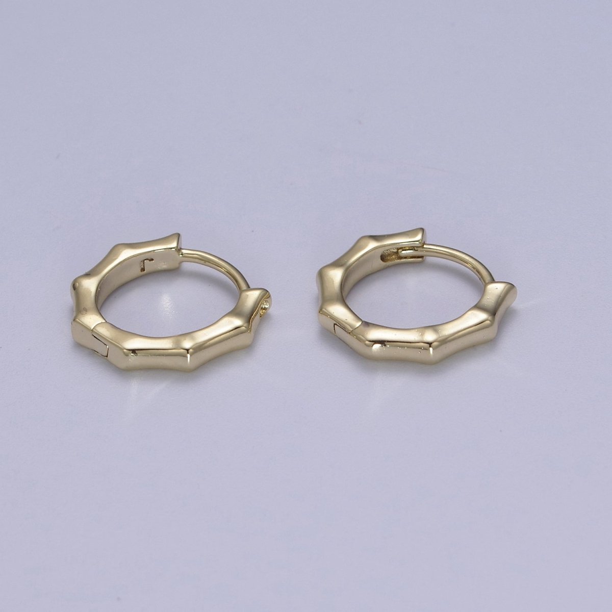 14k Gold Filled Round Hoop Earring, Dainty Hoop Huggie Earring, Small Hoop Earring, Round Huggie, Circle Huggie, Minimal Everyday Earring T-288